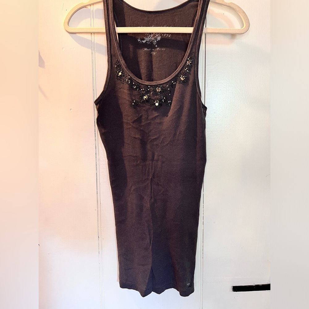Vintage Abercrombie & Fitch dark grey cotton tank top with beading. Size large.